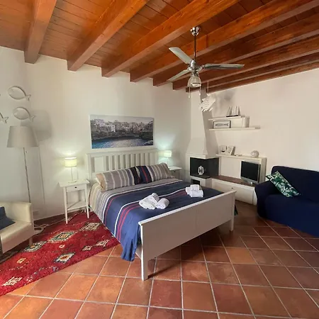 招待所 Dimora Luna Calante