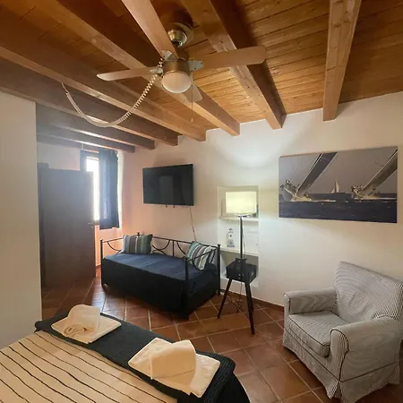 招待所 Dimora Luna Calante 3*