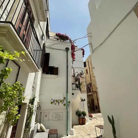 Dimora Luna Calante 3*