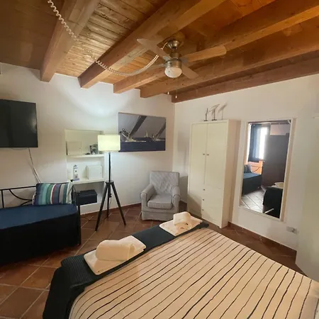 招待所 Dimora Luna Calante