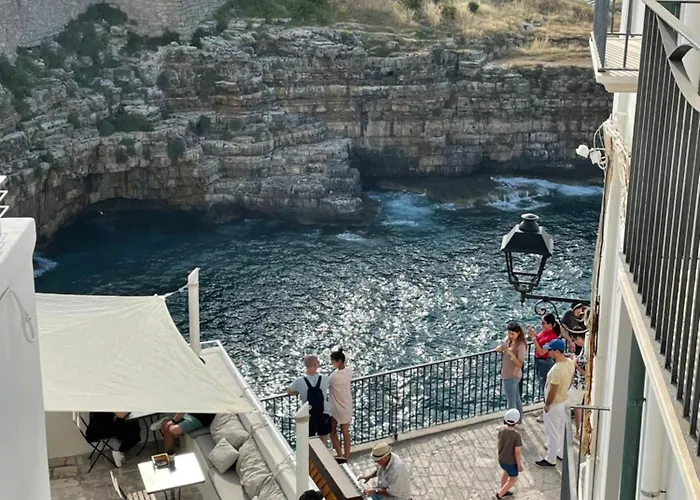 ゲストハウス Dimora Luna Calante 3*