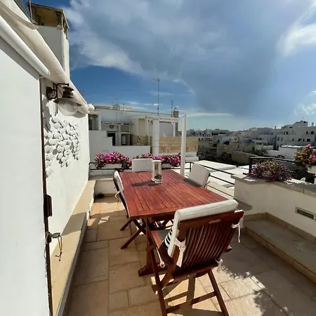 Dimora Luna Calante Apartment *