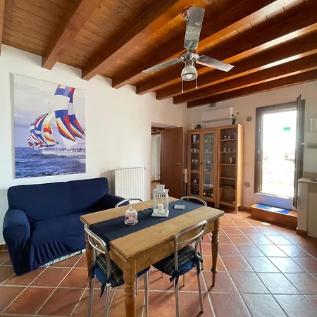 Dimora Luna Calante Apartment