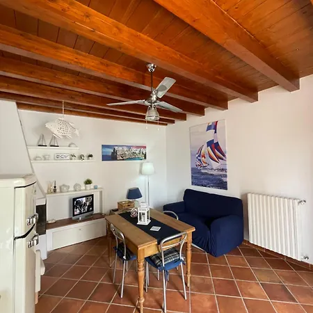 Dimora Luna Calante Apartment *
